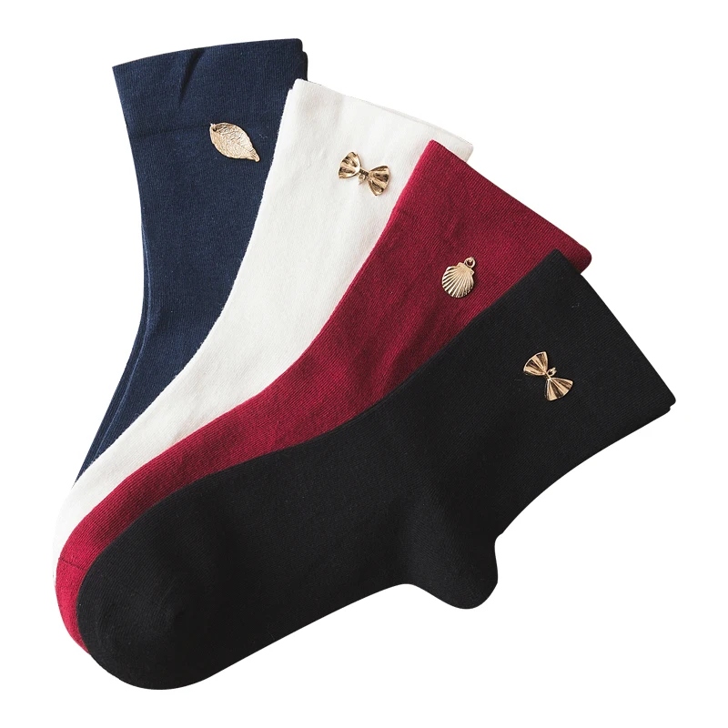 

Caramella 2019 New Women Socks Combed Cotton Solid Color Casual Long Socks Funny Cute Metal Charm Female Happy Socks Breathable