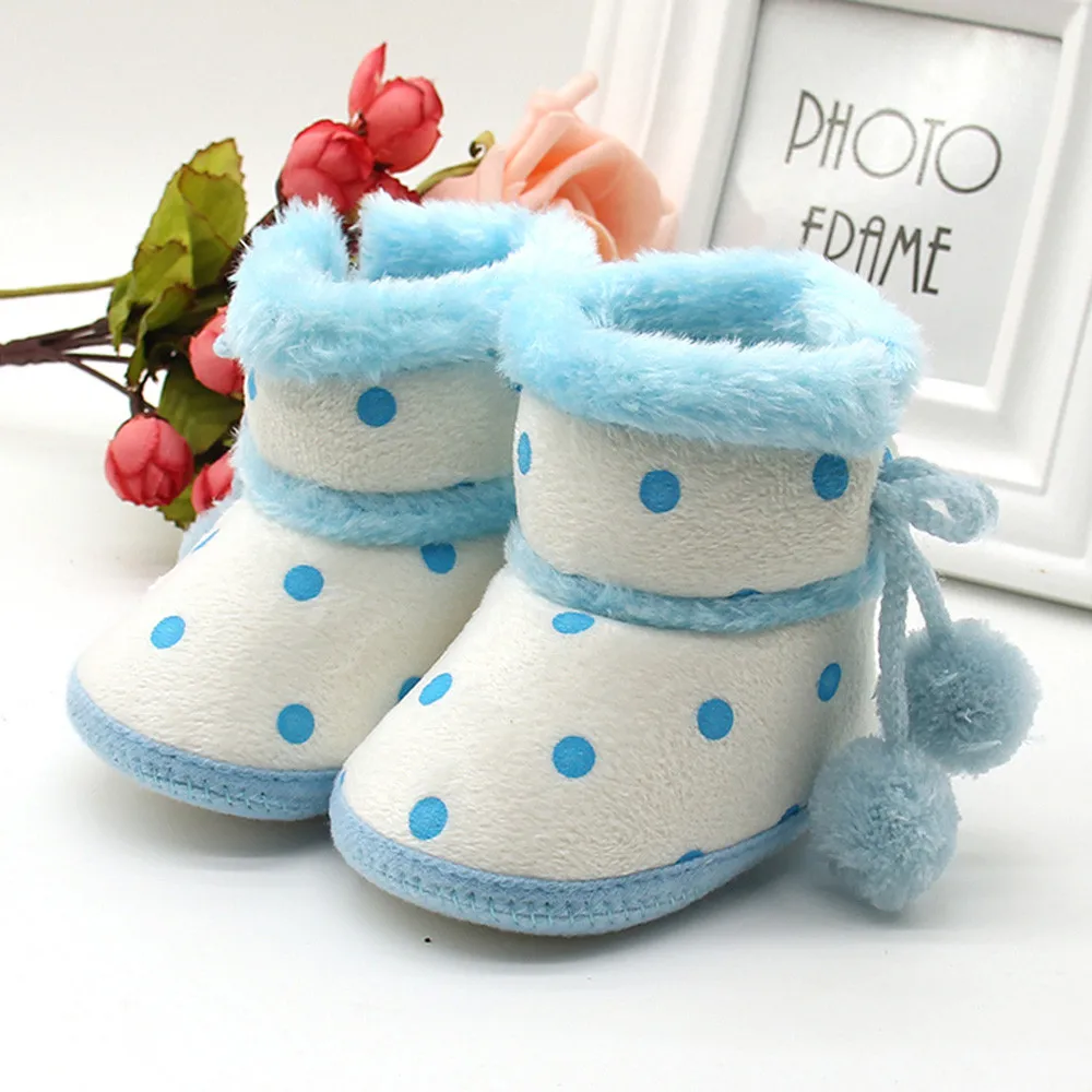 Лидер продаж Детские Обувь для девочек из мягкой шерсти хлопковые пинетки в горошек дети Снегоступы Младенческая малышей новорожденных