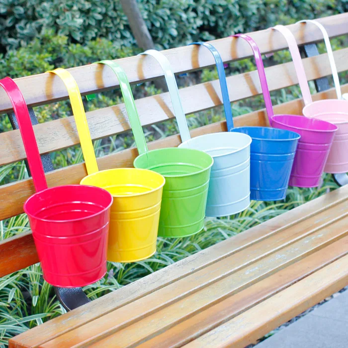 

Multicolour flower pot metal hanging pots disassemblability balcony hanging bucket