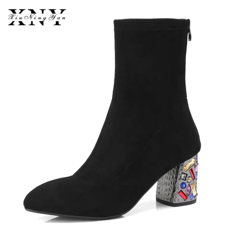 

XIUNINGYAN New Designer Women's Square High Color Heel Riding Motorcycle Heel Short Sude Boots Punk Zipper Shoes Plus Size 33-40
