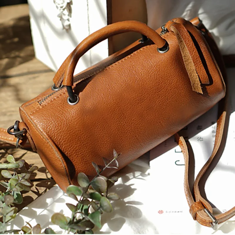 AETOO Lady Handmade Shoulder crossbody bag, female fashion leather handbag, tanning cowhide small retro cylinder bag