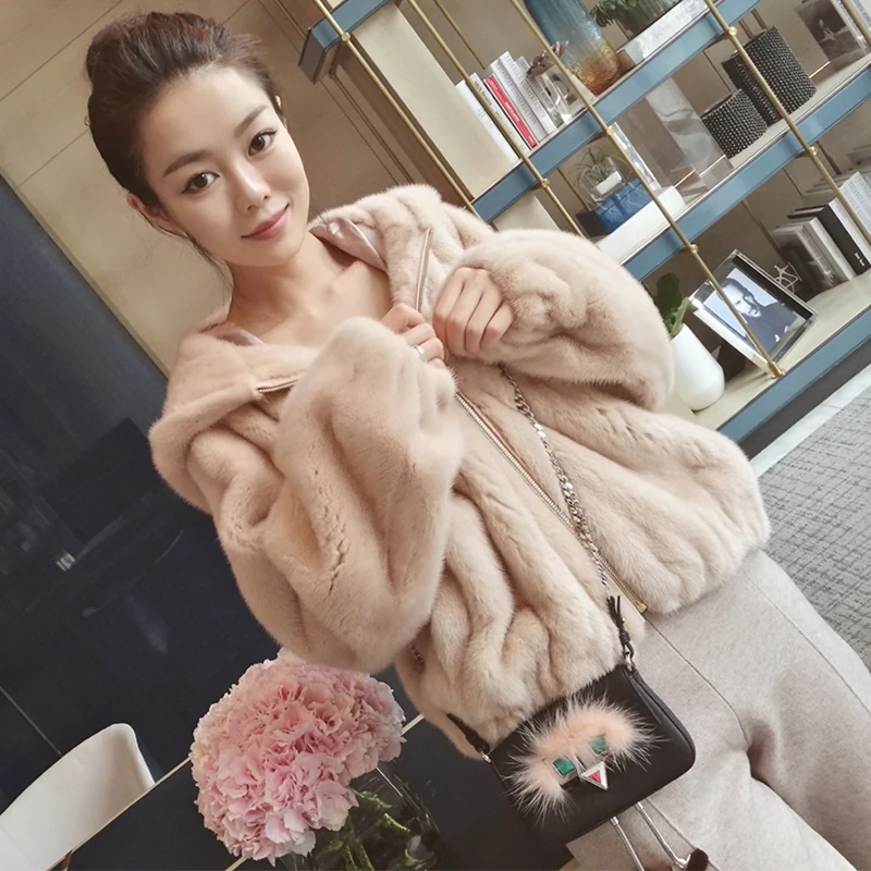 Роскошные пальто с мехом женские зимние норки high end наивысшего качества куница