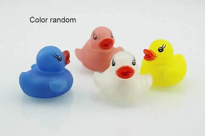 Индукционная Rubber Duck Ванна проблесковый маячок игрушка авто Цвет Изменение Детские Ванная комната игрушки многоцветные светодио дный