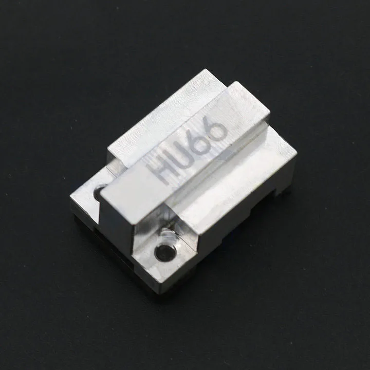 E9ZHU66 