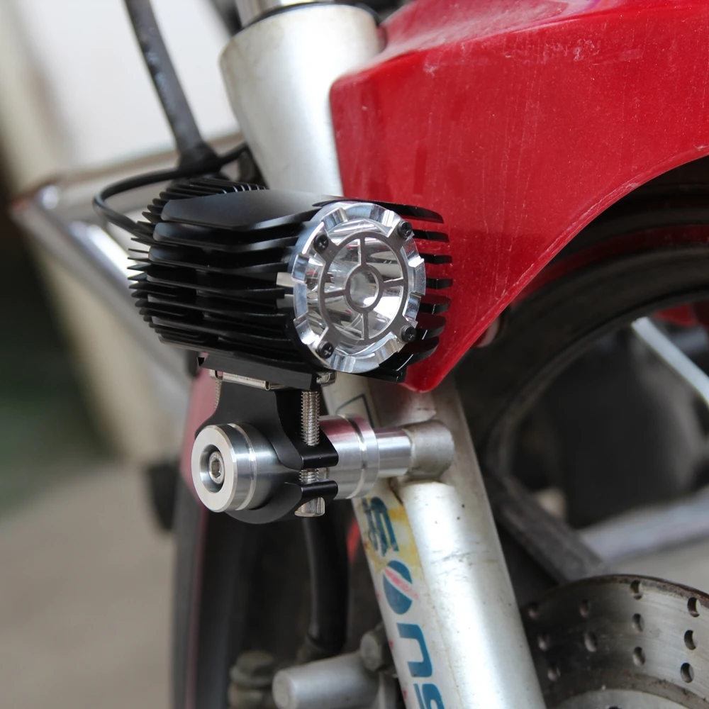 55 G93 MOUNTING BRACKET (2)