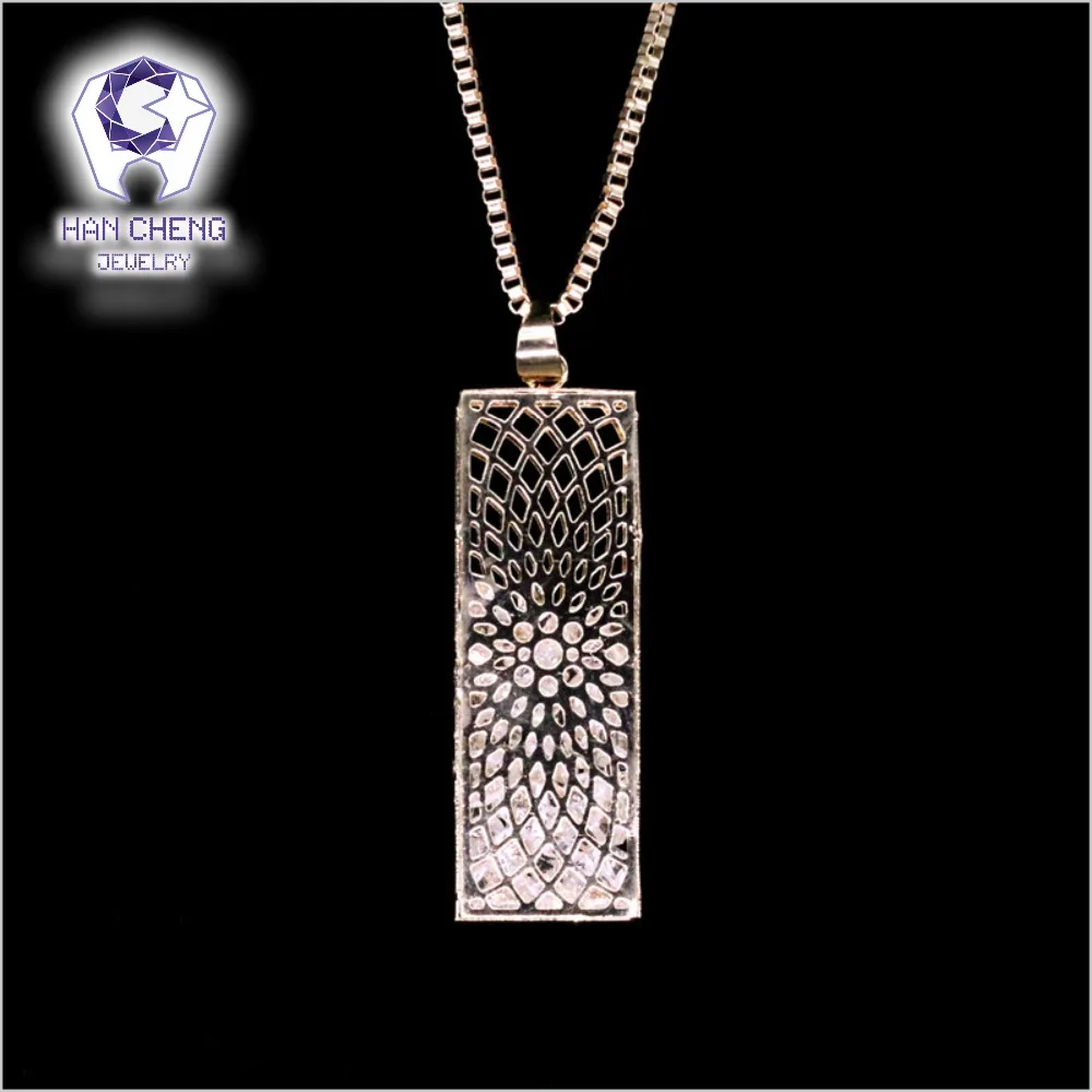 

Fashion Cuboid Hollow Carved Cage Fill Rhinestone Statement Necklace Women Long Plated Gold Chain Necklaces & Pendants Jewelry