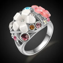 ROXI Fashion Luxury Ladies Women Jewelry New Delicate Morning Glory Flowers Shaped White Gold Color Shining Auden Ring