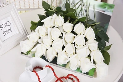 6 голов, настоящие весенние шелковые цветы, искусственные розы, букеты для свадьбы, украшения дома, офиса - Цвет: C white 3
