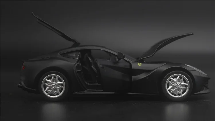1 32 Free Shipping Large Scale Simulation Alloy Car F12 The original car model induced by