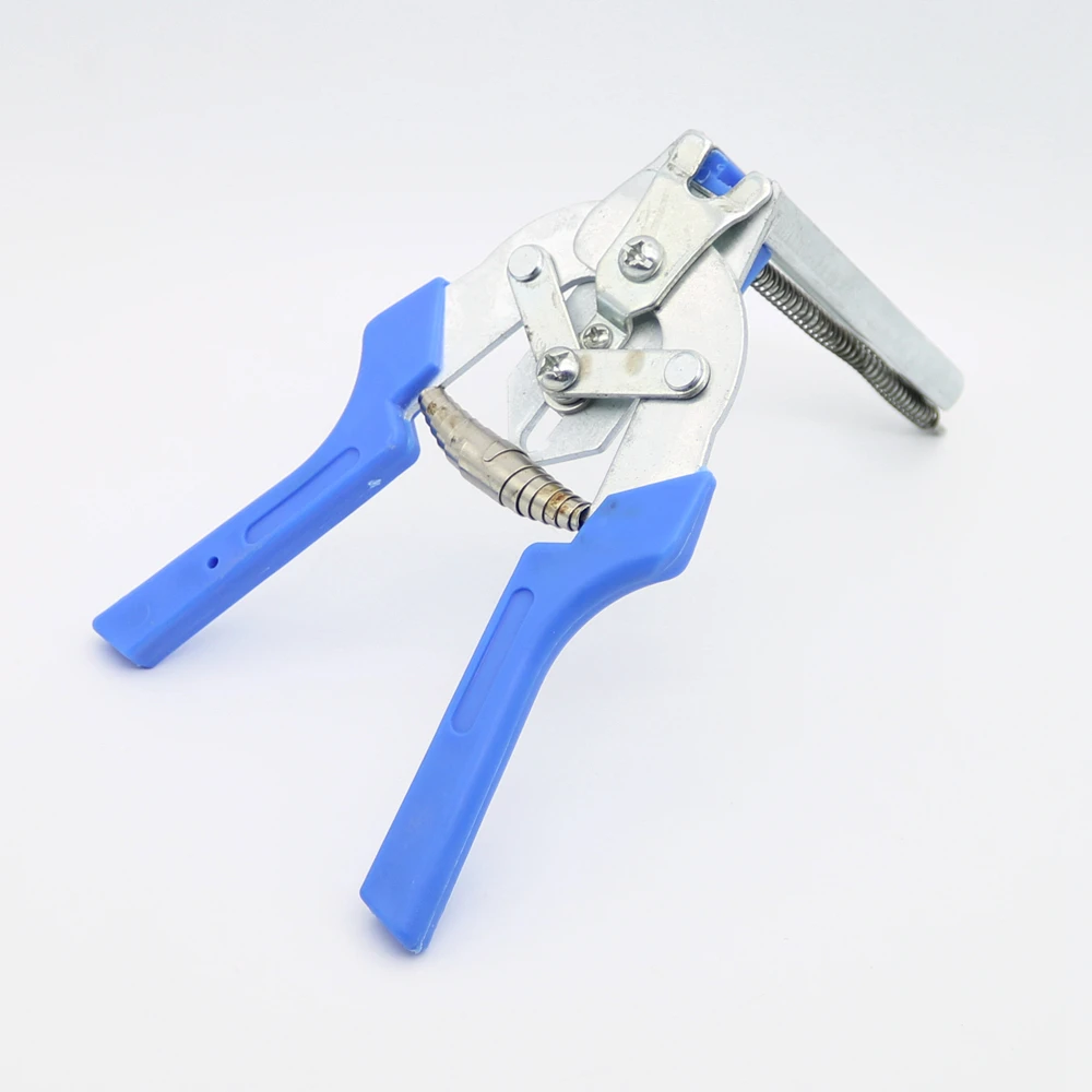 1Pc Hog Ring Plier with 600 Pcs M-Clip Staples Mesh Cage Wire Fencing Tools