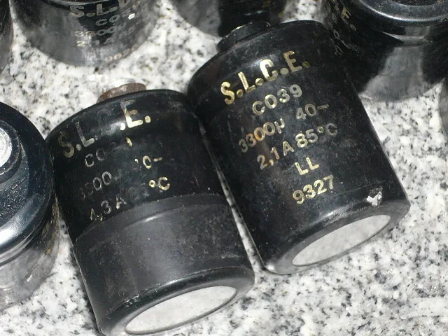 

[SA]SLCE French enthusiast 3300UF 40V Need mill upgrade--10pcs/lot