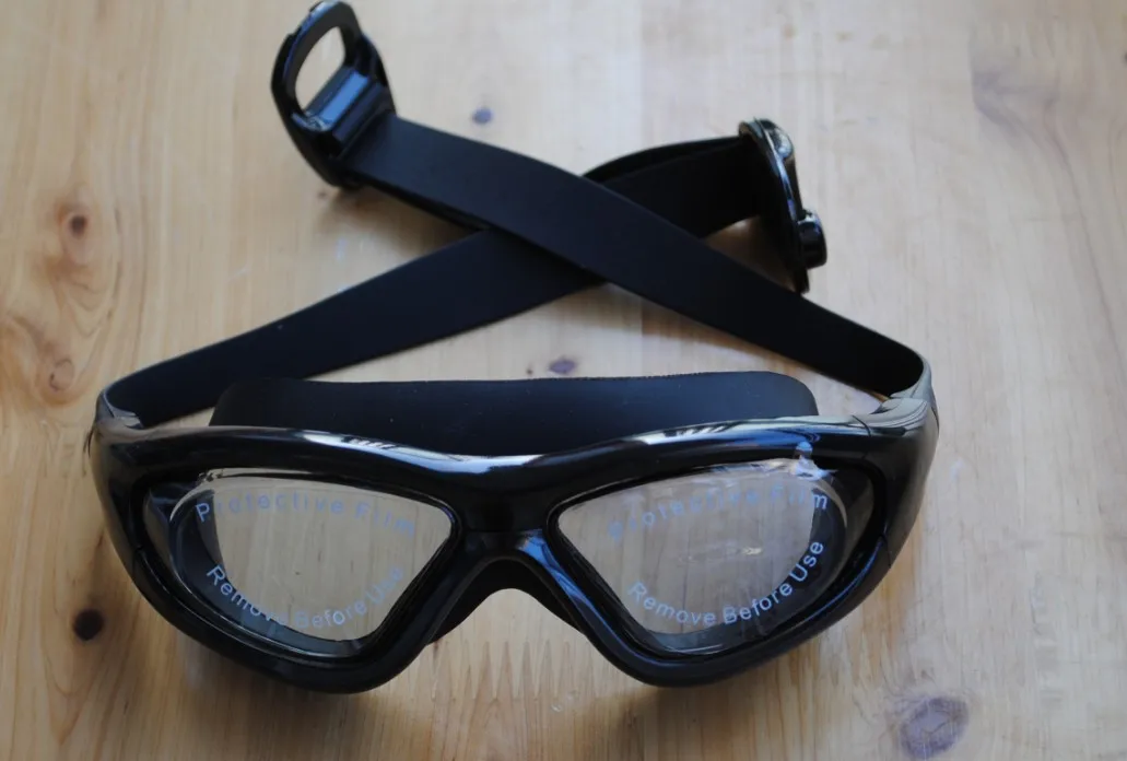 cleacco swimming goggles