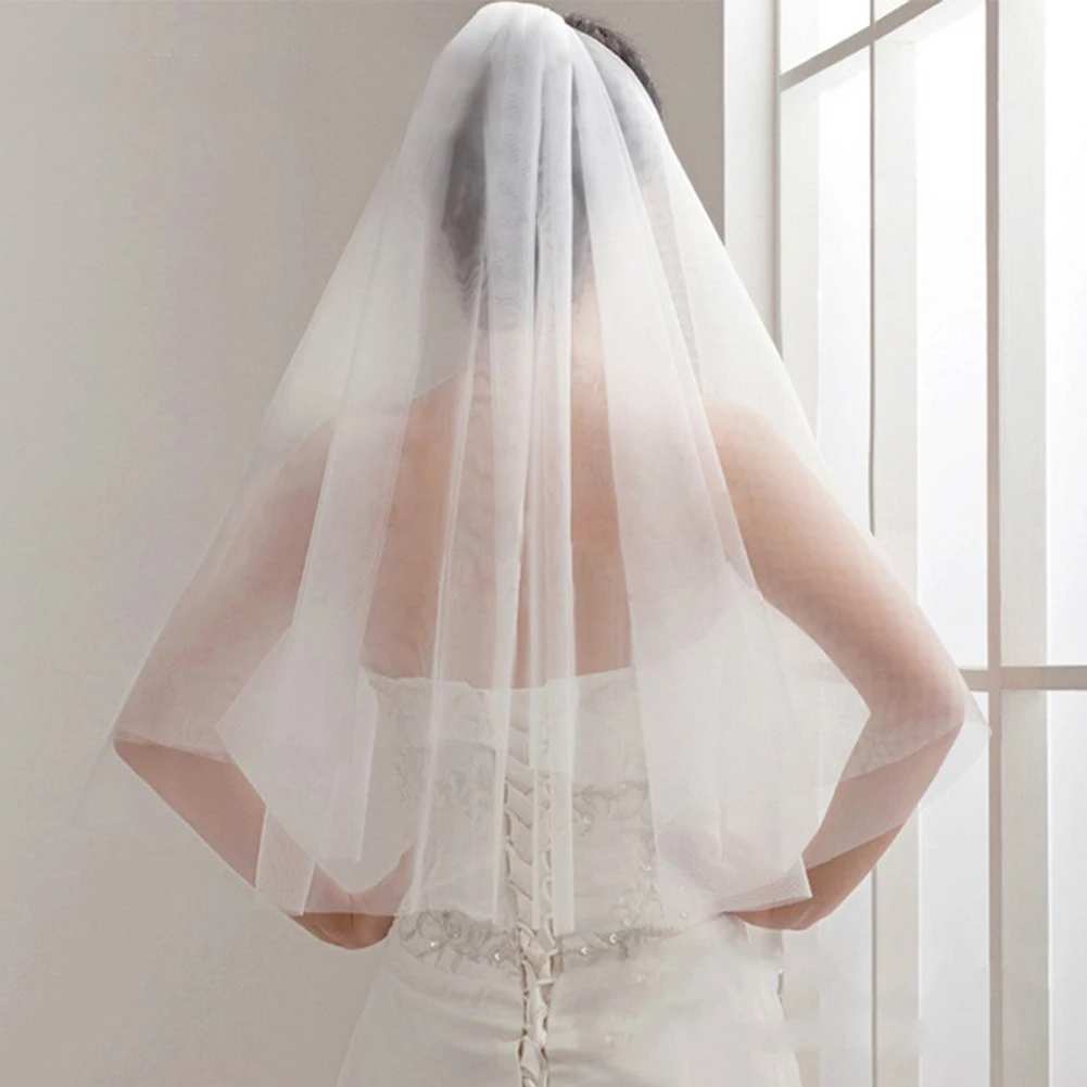 

Short Woman Bridal Veils 2 Layers 75 CM Comb Ivory for Cut Edge Tulle Wedding
