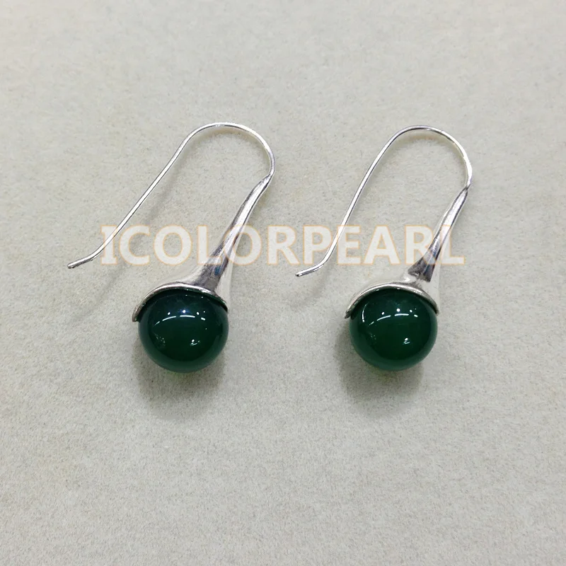 

WEICOLOR Beautiful 10MM Artificial Coral, And Other Stone Silver Hook Earrings. 3.5CM In Total.