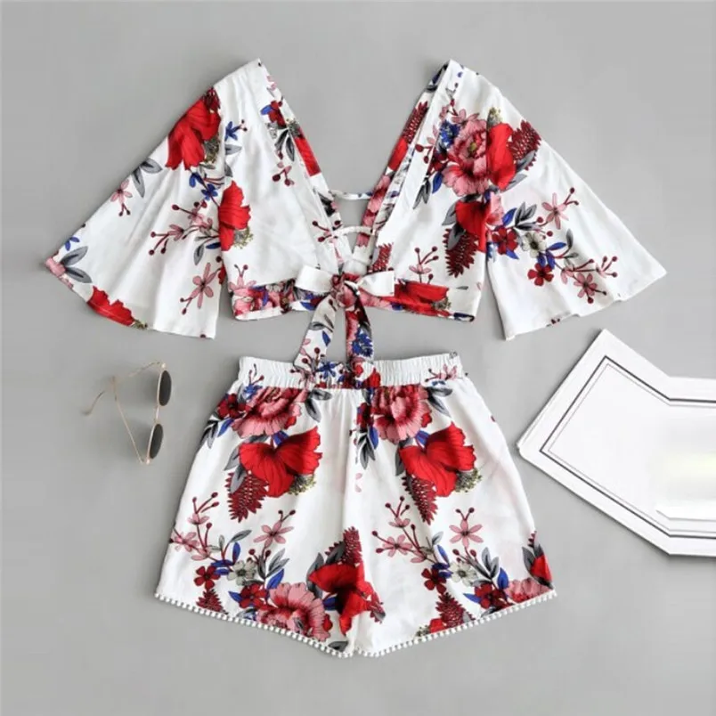 

Cute Summer Two Piece Set Women Ladies FlowerPrinted Pill-Ball Top With Waistless Shorts Set Beachwear Conjuntos De Mujer 35JA28