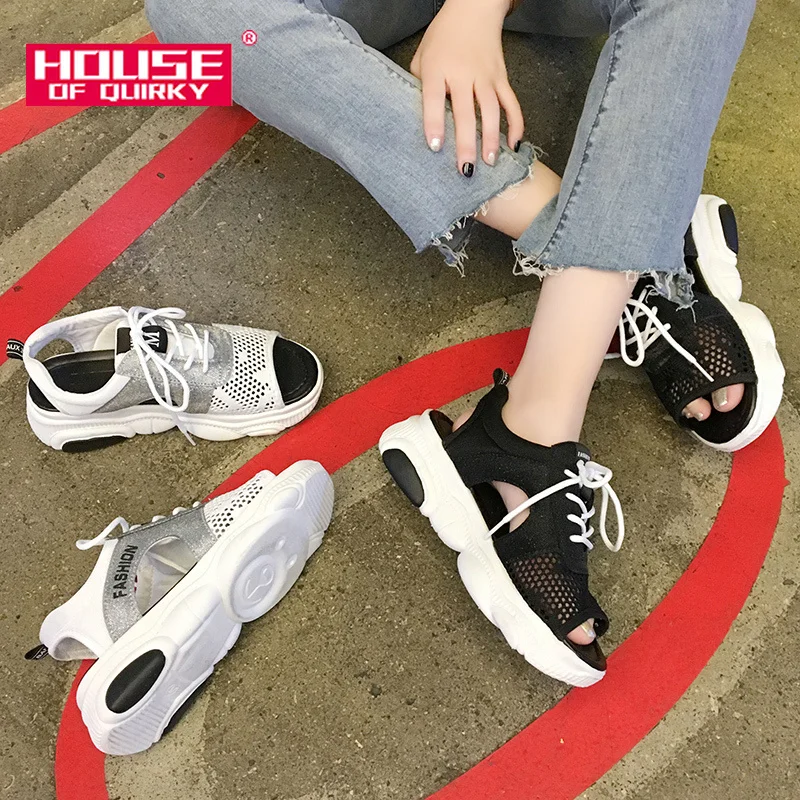 

2019 Summer Breathable Female Sandals Cross Straps Open Toe Platform Shoes Women Flat Casual Shoes Ladies Mesh Running Shoes