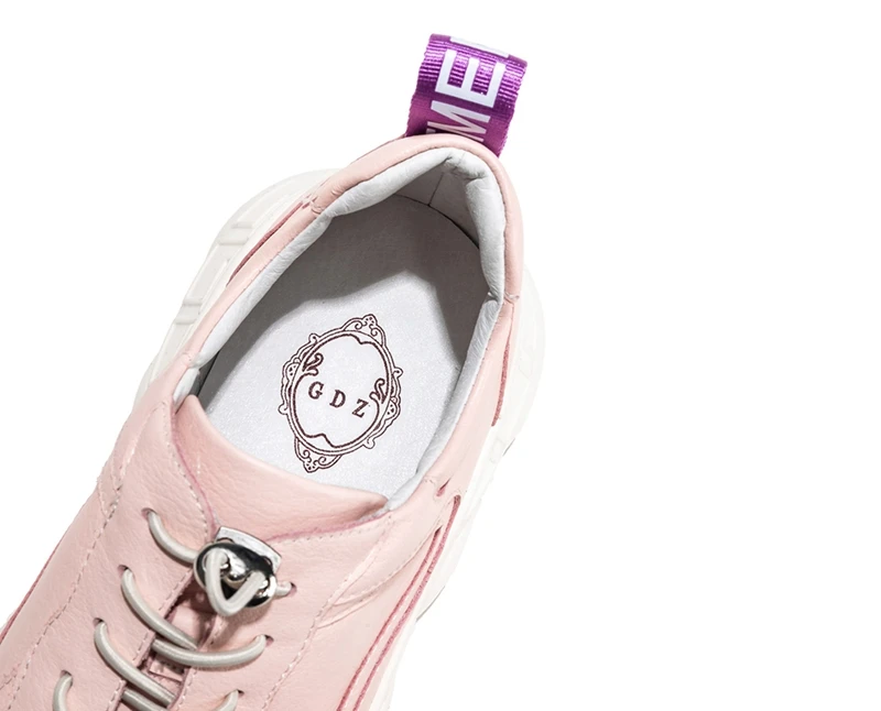 0V2A9333