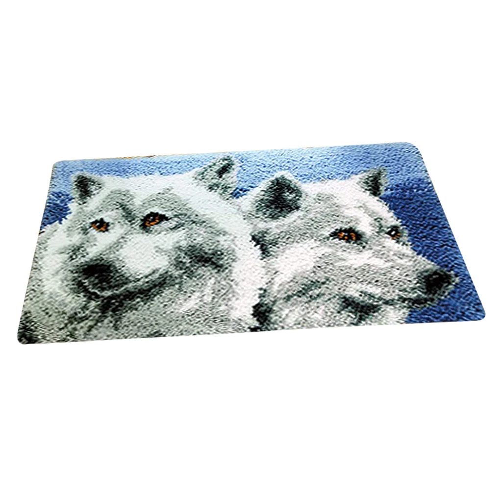 Latch Hook Rug Kits DIY Wolf Craft Embroidery Cushion for Adults Beginners with Wood Crochet Hook