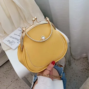 

2019 new summer metal handle handbag pearl wheat decorative saddle bag texture chain casual wild shoulder messenger bag