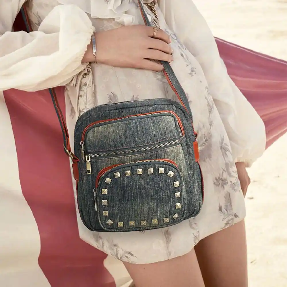 women's messenger purse