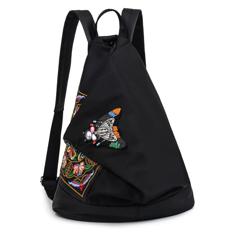 

New Ethnic Style Women's Bag Large-capacity Color Embroidery Bee Beaded Pattern Fashion Casual Retro Style Portable Backpack