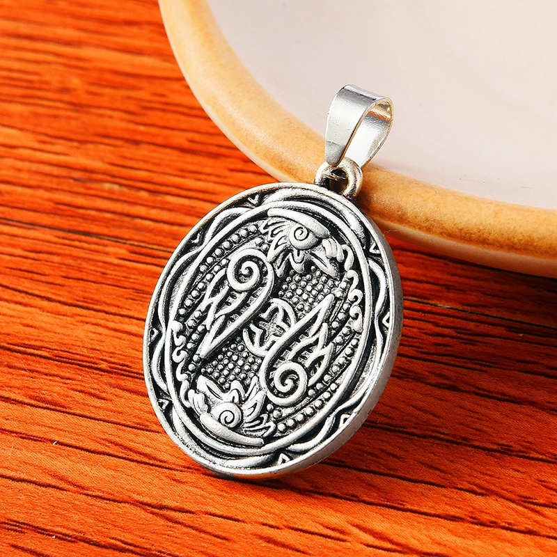RUNES CHARMS  (5)