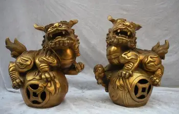 

China Feng Shui Evil Fu Foo Dog Lion Hydrangea Ball Brass Copper Lion Pair