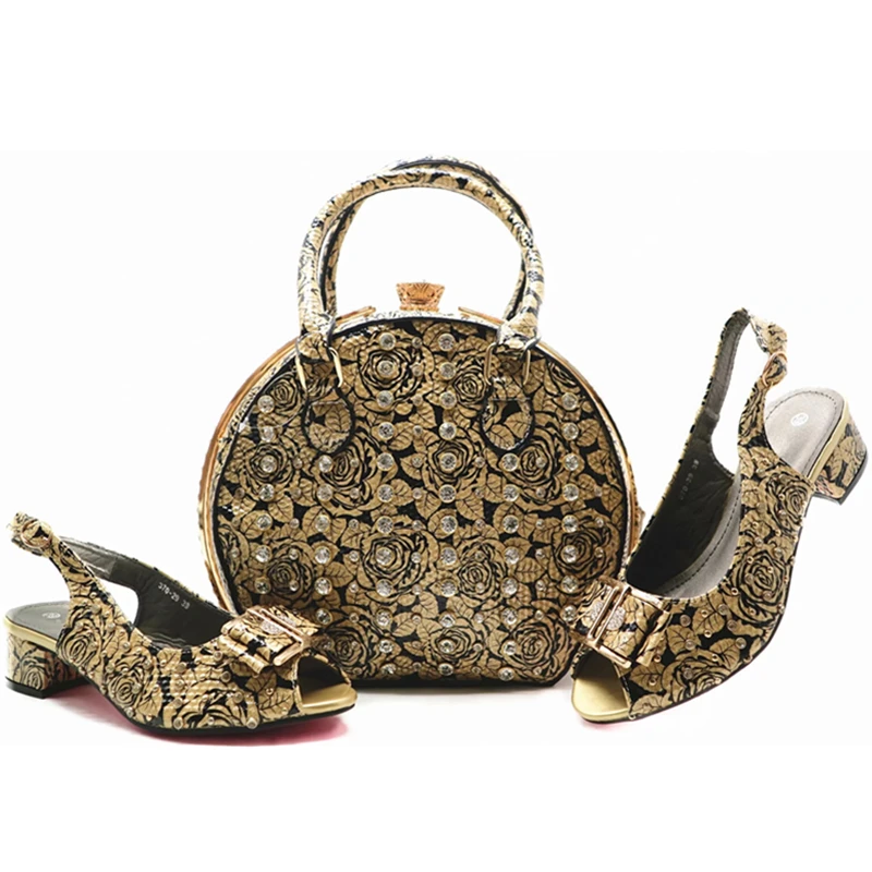

New Arrival Nigerian Shoes and Matching Bags Set African Shoes and Bags Matching Set Latest Low Heels Square Heels Women Pumps