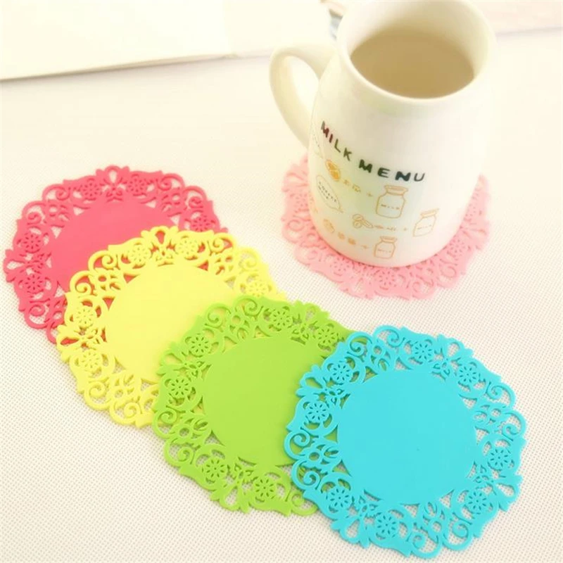 

DoreenBeads Random Color Flower Cup Placemats Tableware Table Pad Coaster Coffee Tea Place Mat Insulation Mats, 5 PCs/Pack