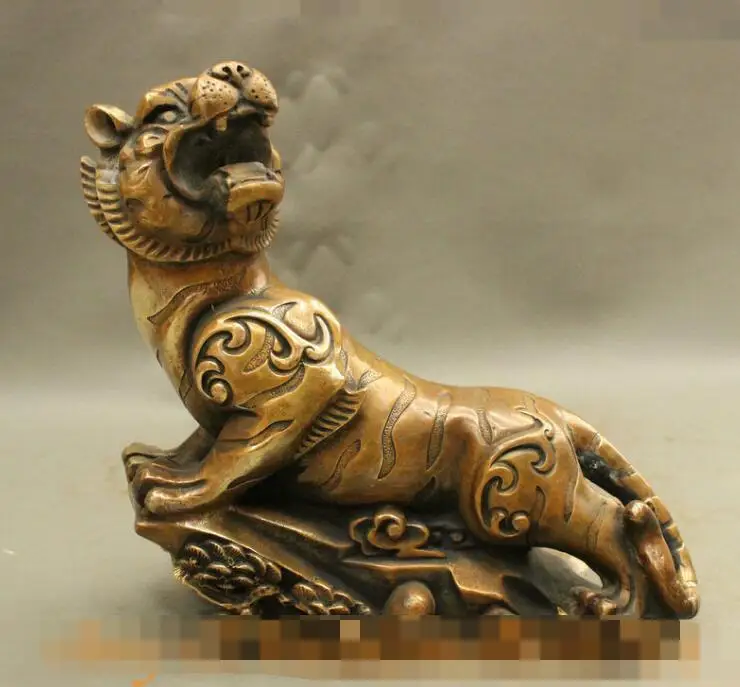 

S7002 9" Folk Chinese Bronze Animals Mountains King Year Zodiac Tigers Growl Statue D0318