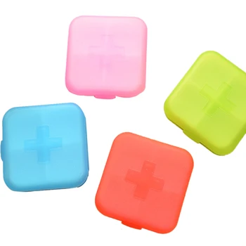 

4pcs Pill Case Portable 4 Slots Cross Capsules Pills Case Box (Random Color)