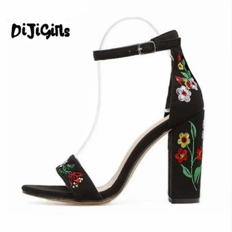 

Summer 2018 New Flower Embroider One Strap High Heel Women Sandals Fashion Women Pumps High Heels Sexy Square heel