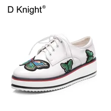 Туфли-оксфорды женщина Повседневное криперы на платформе Броги на шнуровке Туфли без каблуков Весна круглый носок женская обувь белый плюс Размеры 34–43