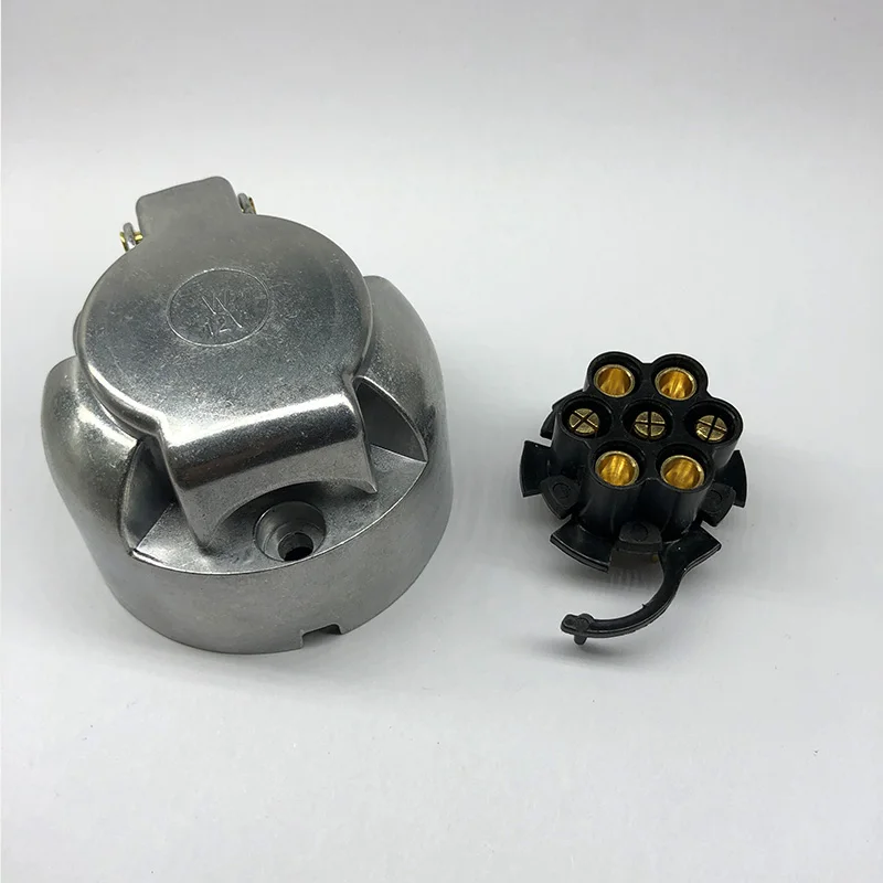 Truck accessories 12V 7pin aluminum Trailer Socket female car connector trailer accessories Trailer Parts caravan accessories