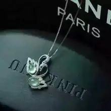 Натуральный Зеленый Пренит Кулон S925 серебро Природный камень кулон Цепочки и ожерелья Модный Романтический пара лебедей женщин партии ювелирных изделий