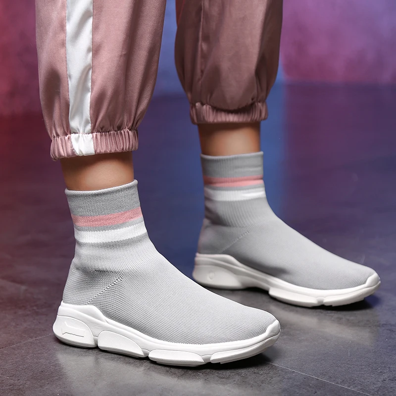

Women High Top Socks Boots Tenis Feminino Fashion Slip on Booties Plus Size Soft Light Shoes Woman Sport Sneakers Ladies Mocasin