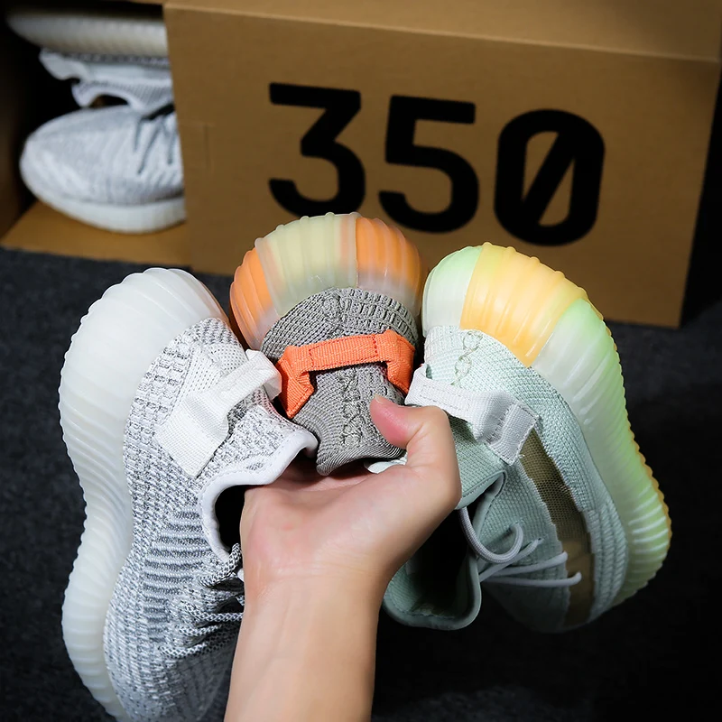 

2019 new breathable yeezys air 350v2 sport running shoes lundmark 350 v2 boost for men & women sneaker size 36-46 drop shipping