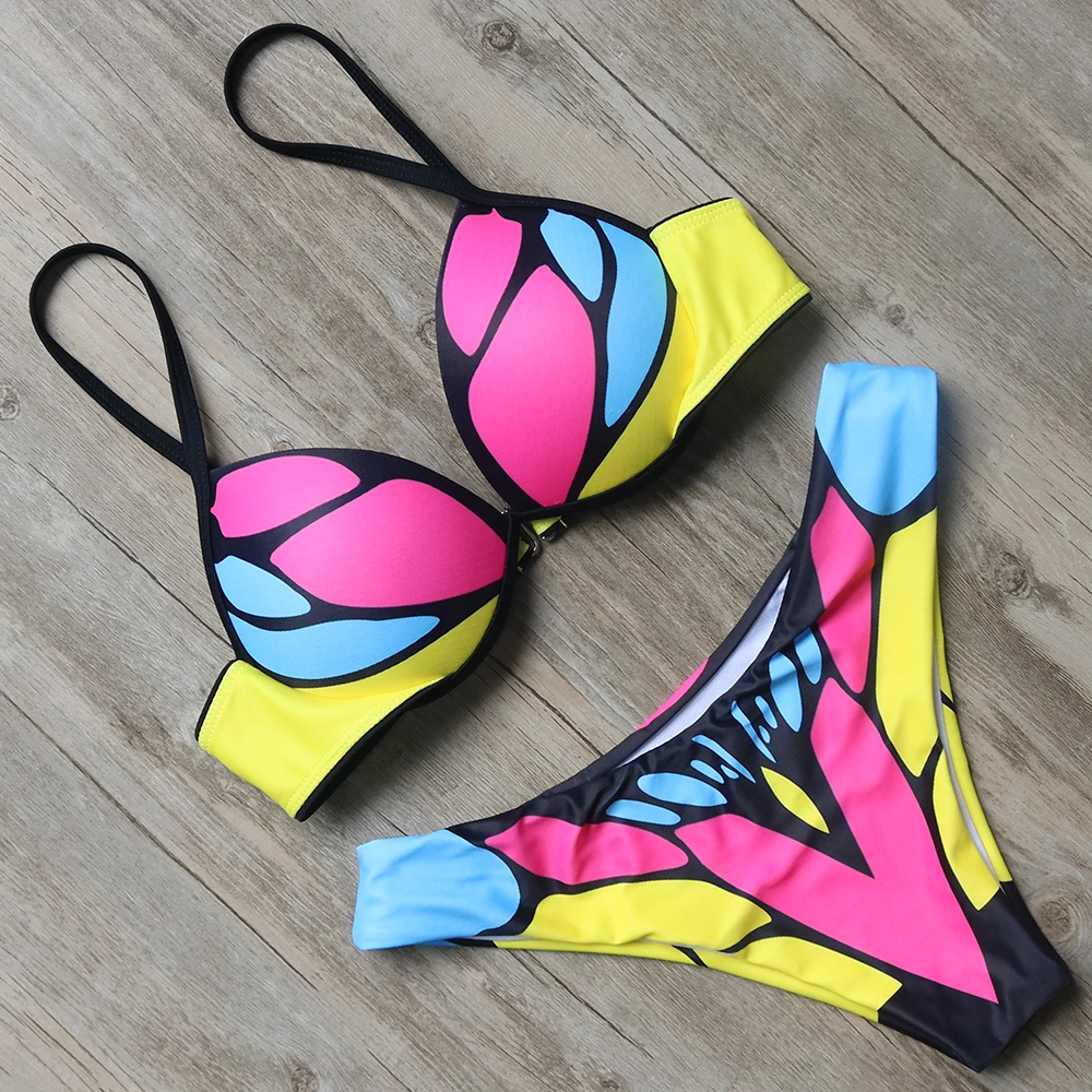 Hot Sale Colorful Backless Swimwear Women Striking Swimsuit Bikinis Set