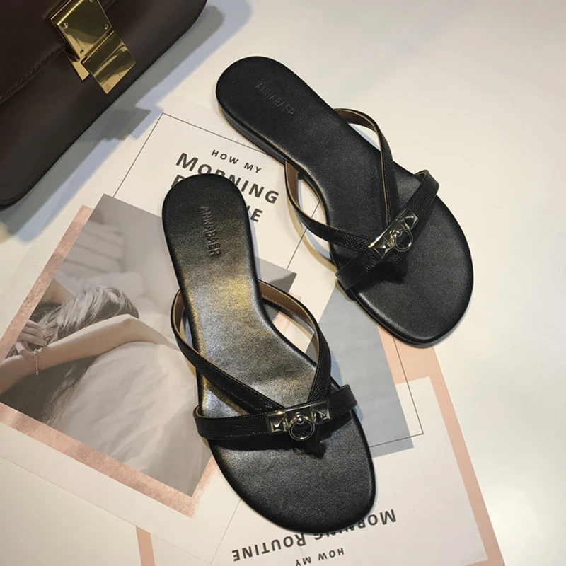 

New Arrival Fashion Ladies Shoes Woman Flip Flops Casual Cozy Vacation Summer Beach Flat Slippers Outsides