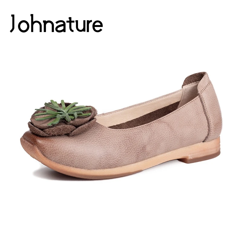 

Johnature 2019 Spring/Autumn New Genuine Leather Round Toe Loafers Casual Retro Flower Slip-on Flat Women Shoes