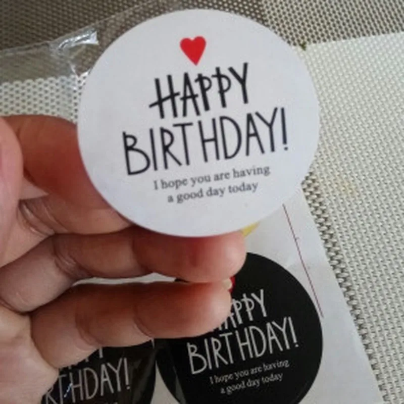 

80pcs/set Kawaii Black White HAPPY BIRTHDAY Adhesive Kraft Seal Stickers for Baking Gift Label Stickers Party Supplies