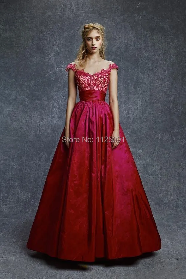 

Red A-line Evening Gowns Formal Prom Dresses With Lace Appliques Taffeta Backless Long 2019 Celebrity Special Occasion Dress
