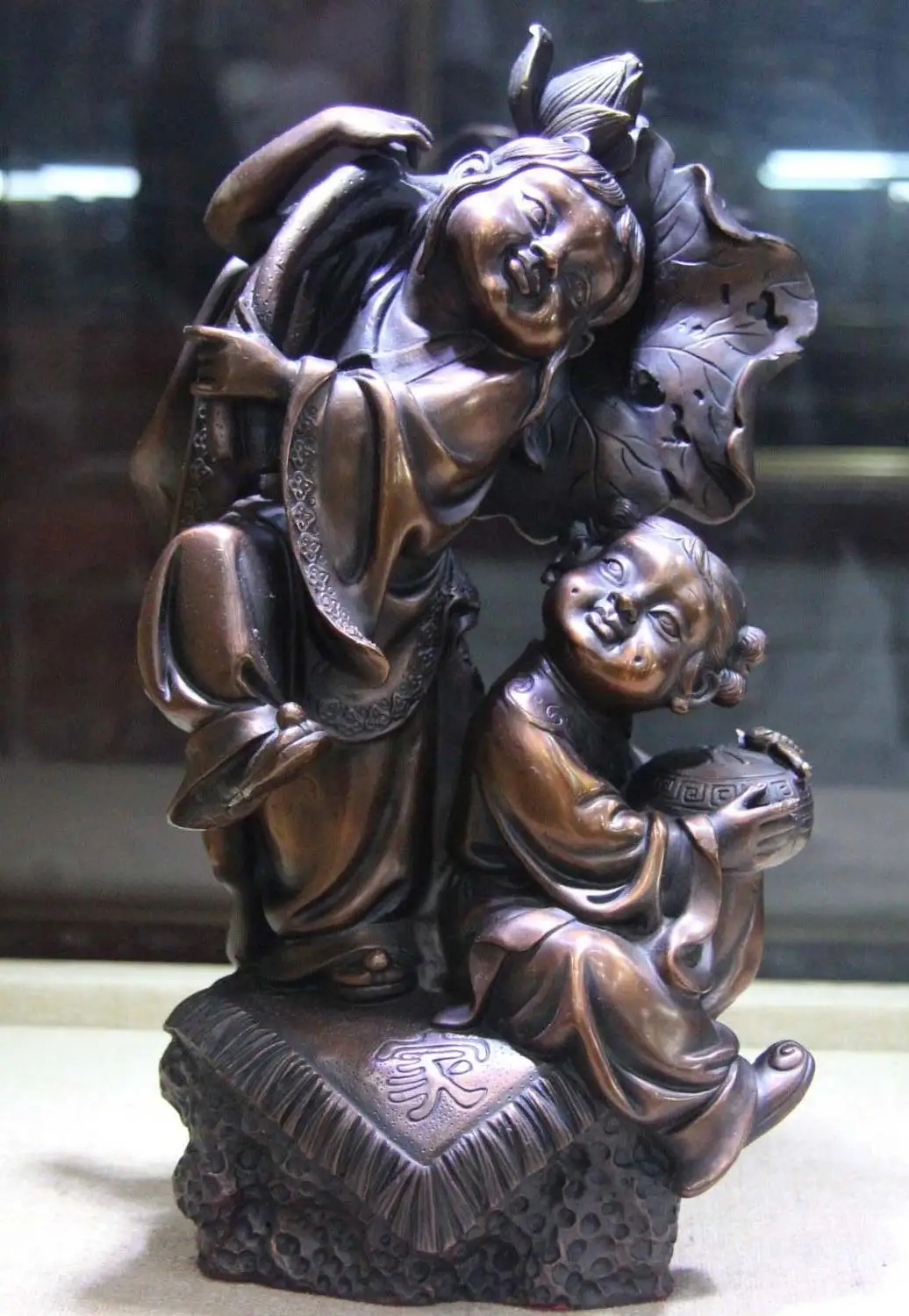 

Bronze Copper famous Lotus leaf Two Boys Hehe Hop Immortals God Buddha Statue