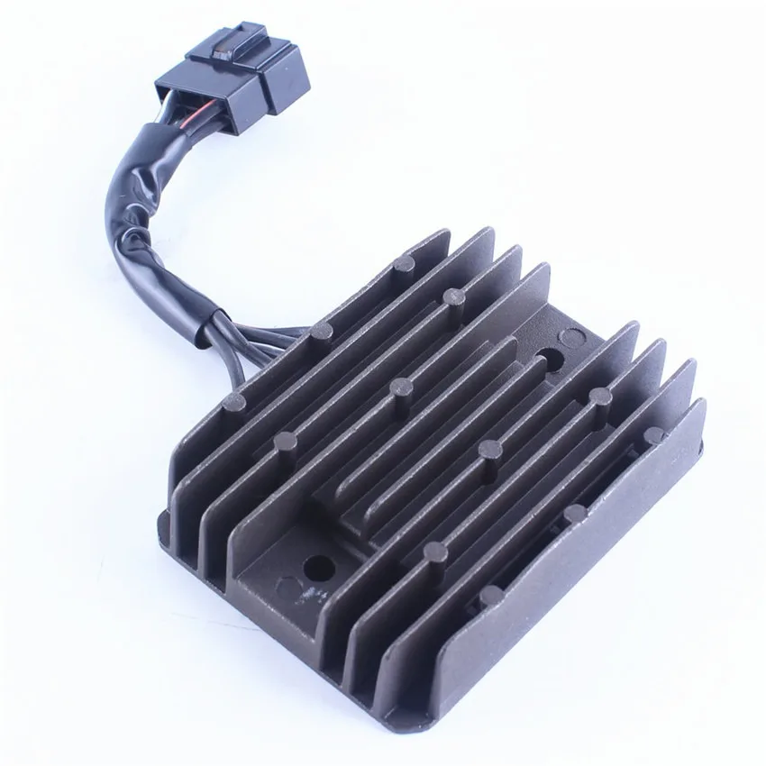 

For Suzuki Hayabusa GSXR1300 1999-2007 2000 2001 2002 2003 2004 2005 2006 Motorcycle Black 1pcs Voltage Regulator Rectifier