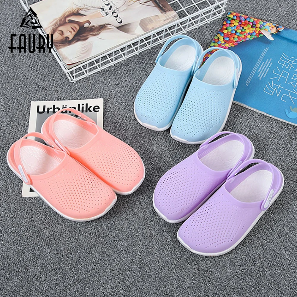 

2019 Women Hole Sandals Slippers Surgical Lab Scrub Non-slip Summer Breathable Nurse Doctor Work Flat Shoes Zapatos De Mujer
