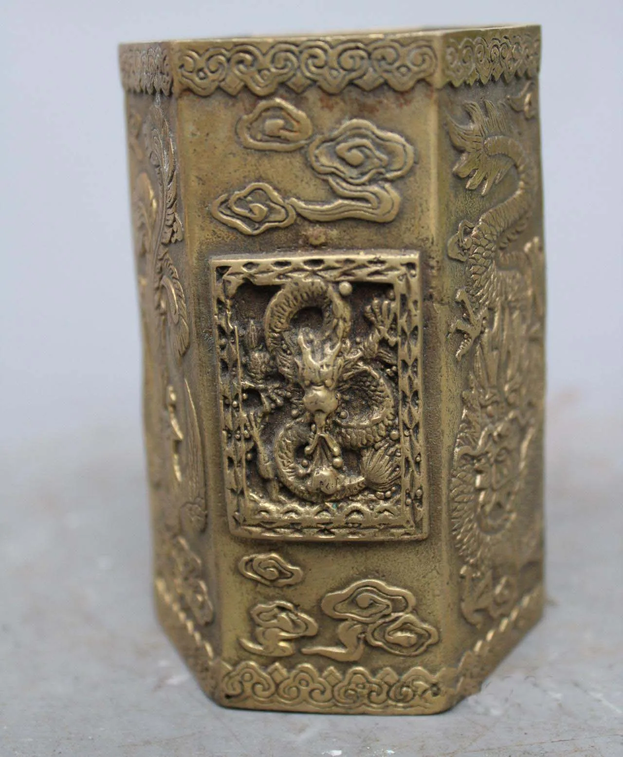 

Chinese Fengshui brass Lucky Fly Dragon beast Statue Pen container