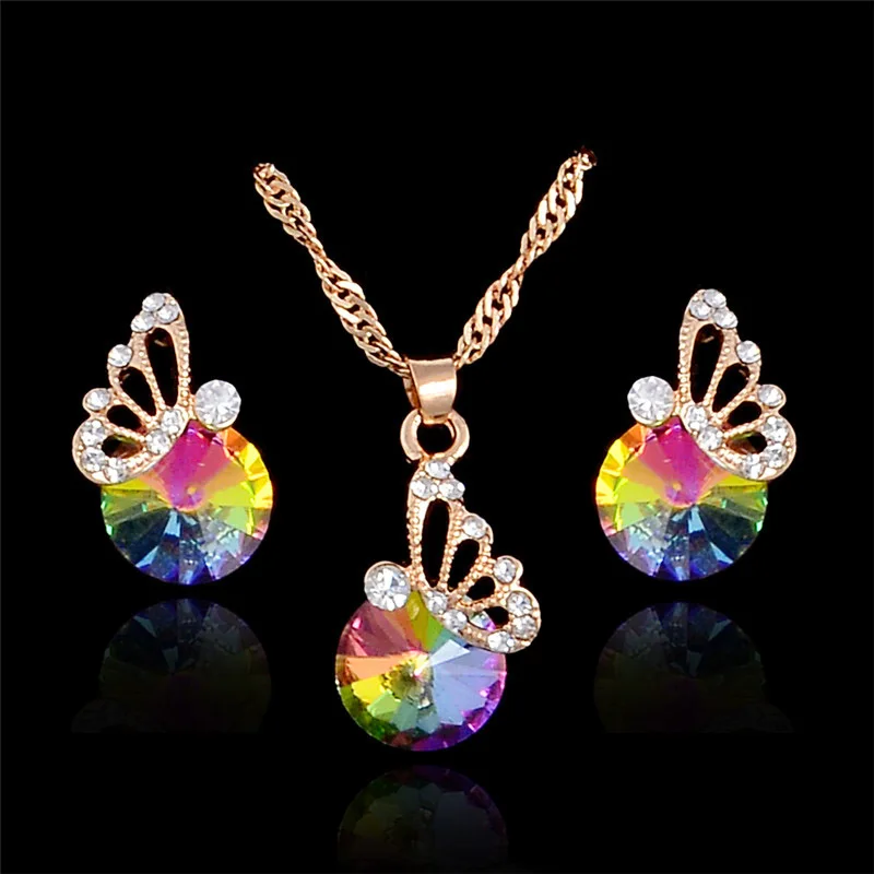QCOOLJLY милый Золотой Цвет Бабочка дизайн для женщин/девушек цветной кристалл CZ ожерелье серьги Свадебные Ювелирные наборы подарки
