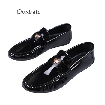 

2019 Bright Patent Leather Gold Bee Men's Casual Loafers Boat Shoes Moccasins Male Night Club Wedding Dress Prom Shoes for Men