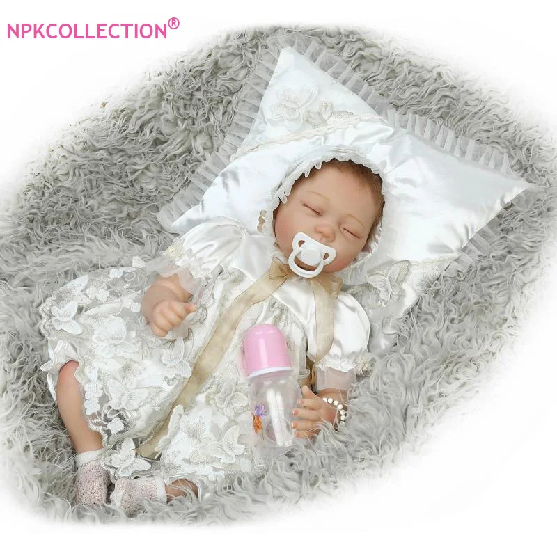 

22" Soft Silicone Reborn Baby Dolls High Grade Toys & Xmas Gifts Collectible Sleeping Baby Girl Reborn Dolls in Luxury Clothes