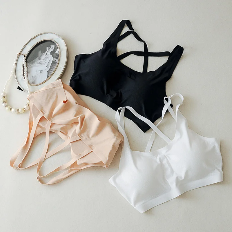 

Sexy Women Seamless Bras Femme Lingerie Bralette Invisible Push Up Bra Cross beauty back Sports wrapped chest Free Size black